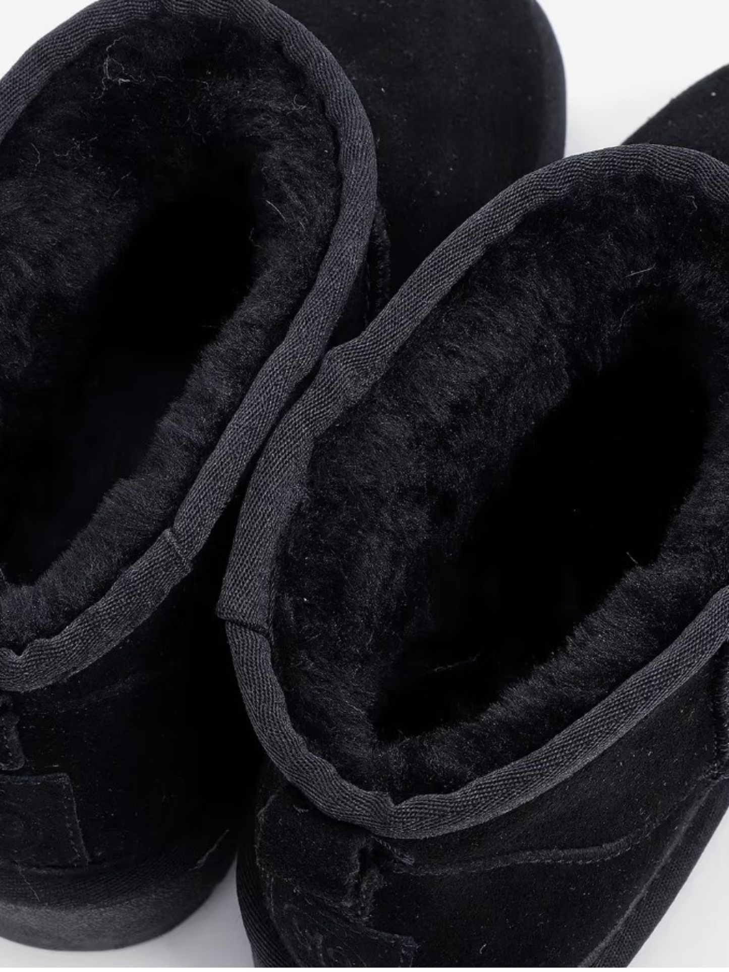 חמימה- מגפי פרווה קצרות מעור זמש איכותי