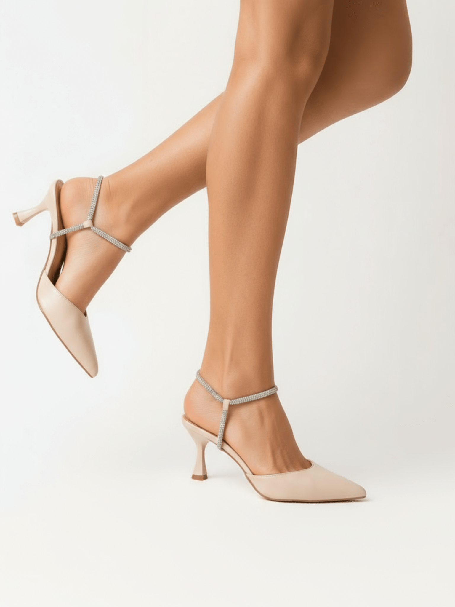 אורורה שיק סנדל עקב שפיץ סגור - Adiss