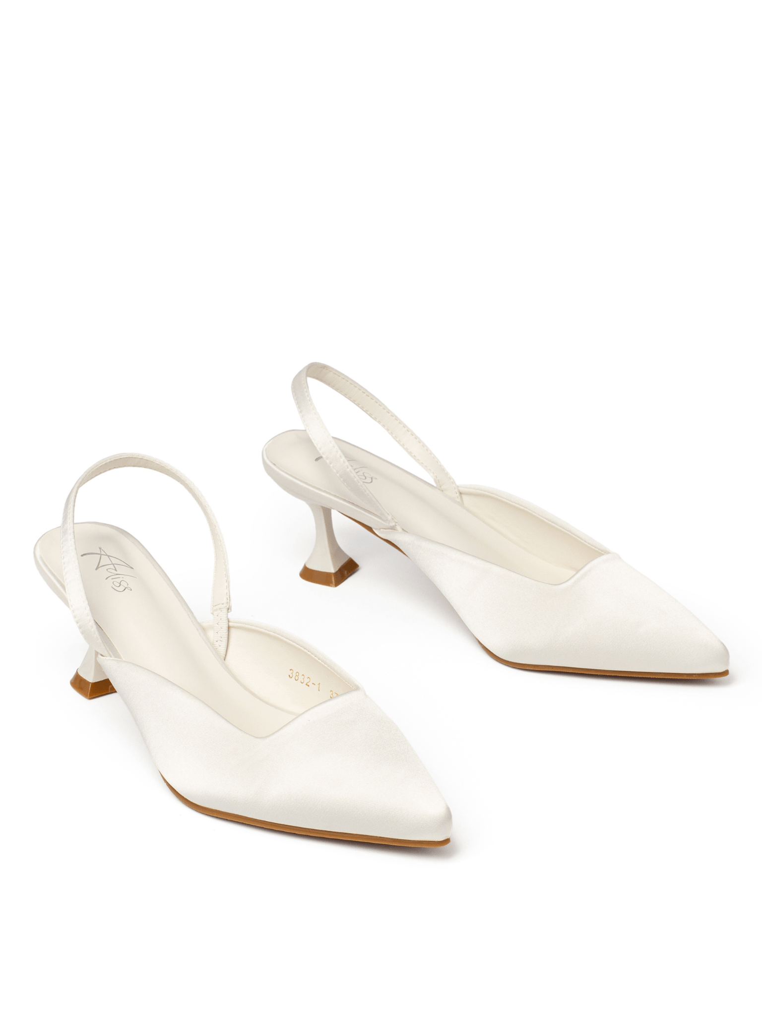 נעלי עקב מסאטן - Adiss