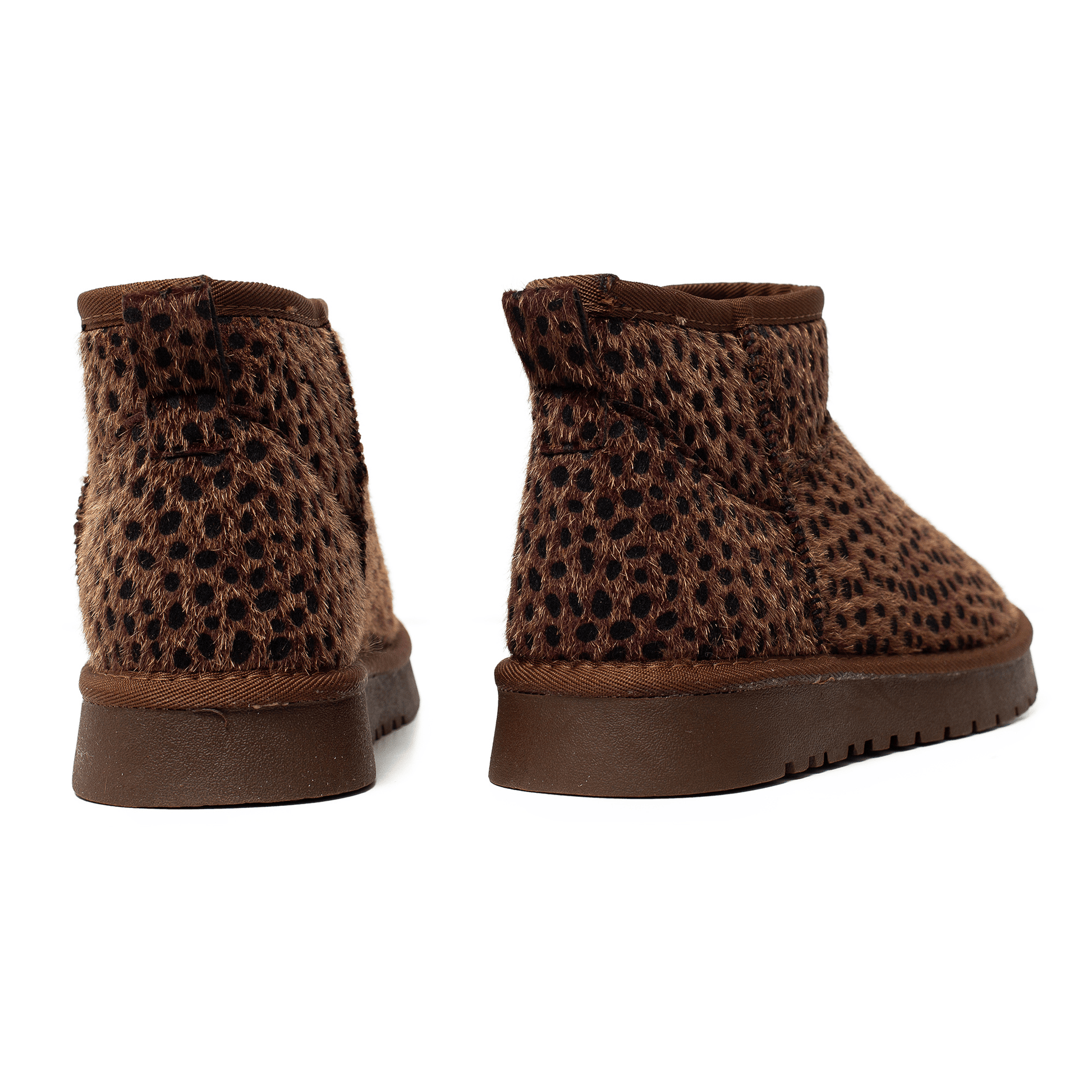 נמר בשלג - מגפי פרווה מנומרים לנשים של אדיס מק"ט 08231 - Adiss