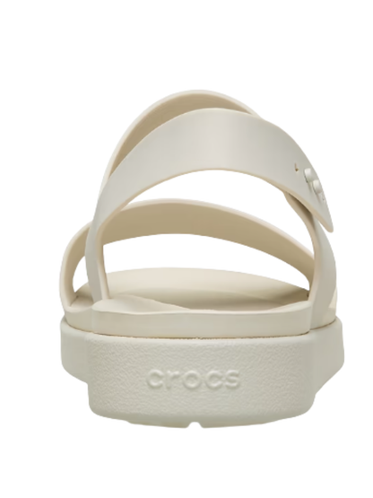 סנדלי נשים קרוקס ברוקלין עם רצועת עקב