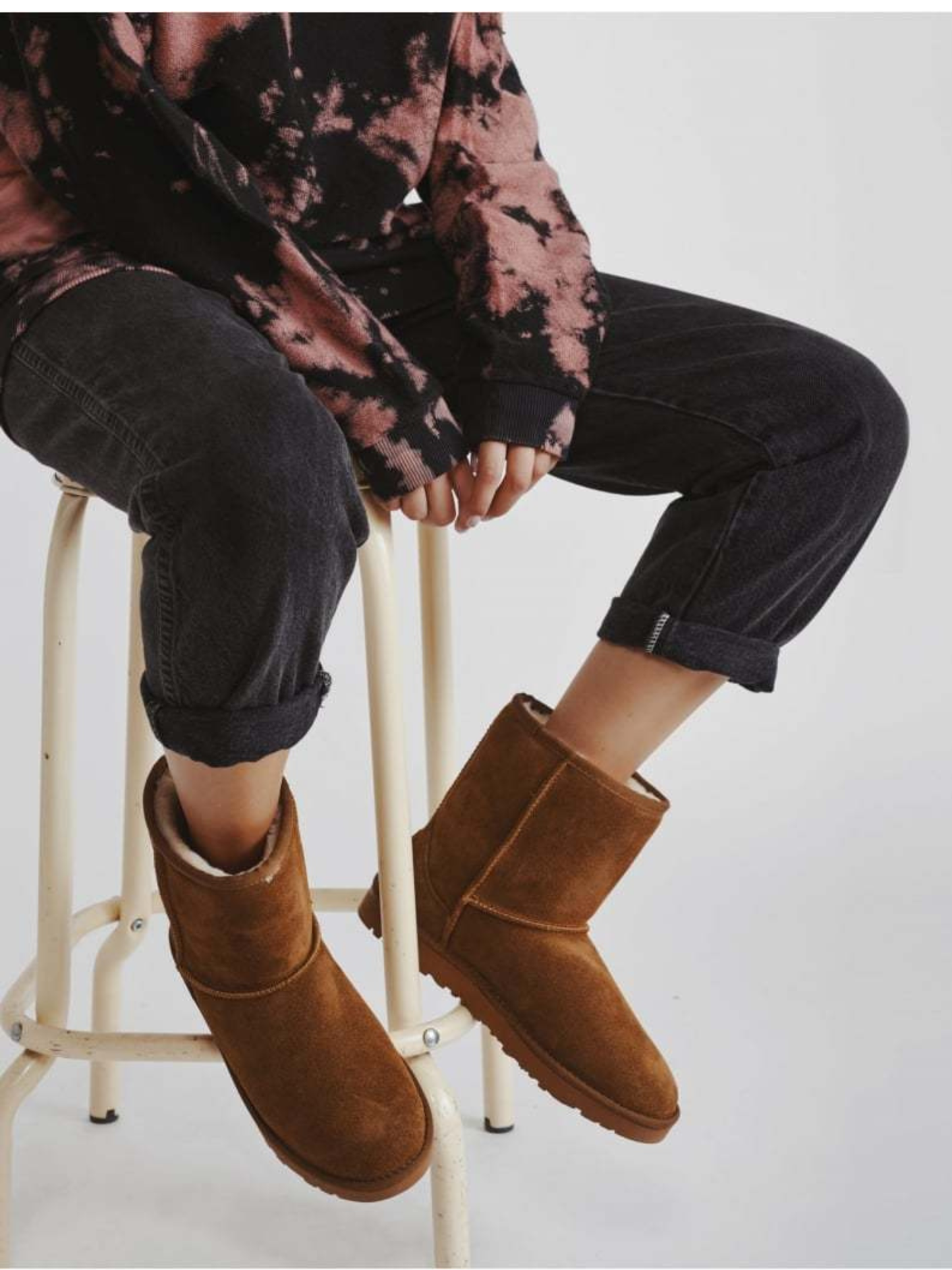 וואנדר- מגפי פרווה עור זמש איכותי לנשים