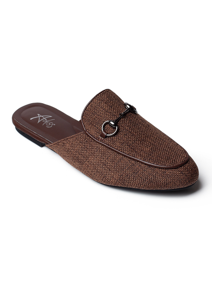 כפכפי רפיה סגורת מקדימה עם אבזם לנשים