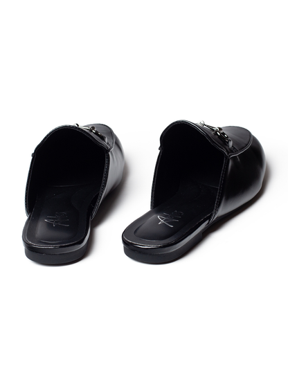 כפכפים סגורות שטוחות עם אבזם לנשים של אדיס