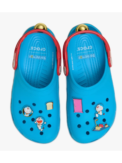 כפכפי קלוג קרוקס דורימון בצבע תכלת/לבן