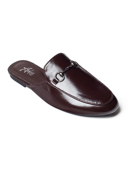 כפכפים סגורות שטוחות עם אבזם לנשים של אדיס