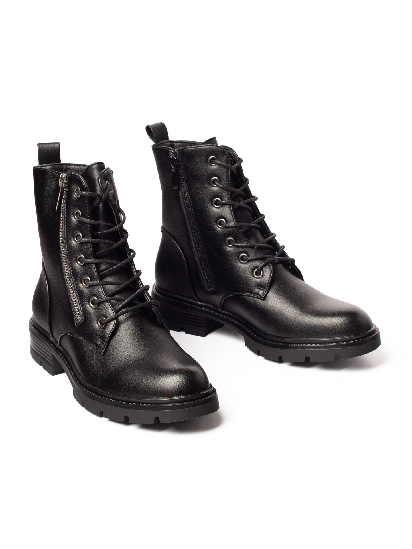 קומבט שיק- מגפון שרוכים לנשים בסגנון צבאי  של ארופלקסי