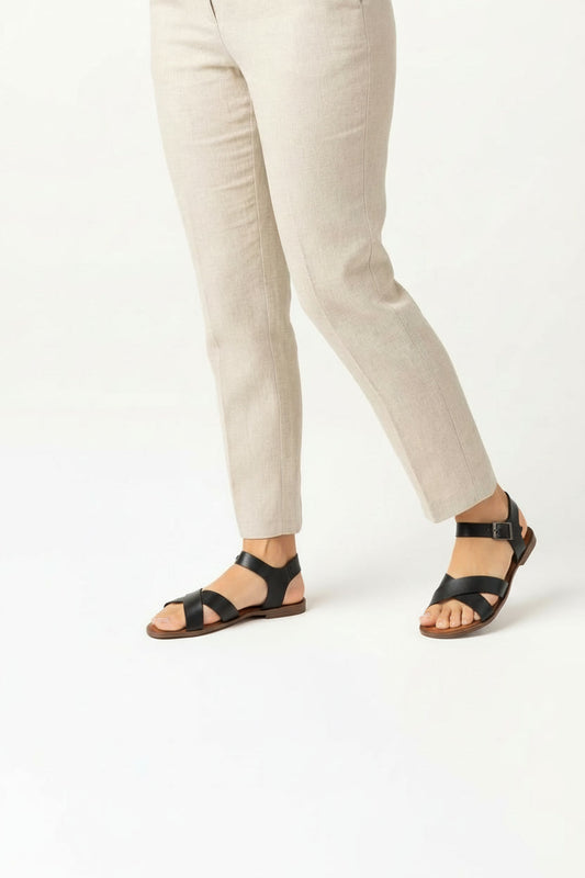 סנדלי אקסילה- סנדלים איקס שטוחים של אדיס לנשים