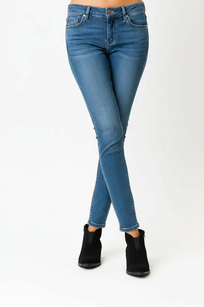 טוסון- מגפון קצר מעור זמש בסגנון בוקרים של רד אפל מק"ט 4476