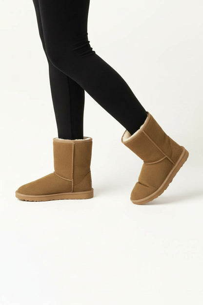 וואנדר- מגפי פרווה עור זמש איכותי לנשים