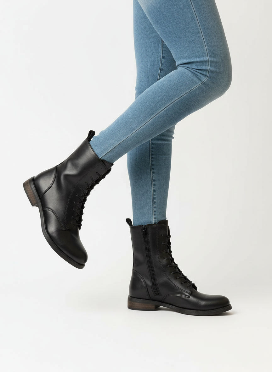 לייס אפ- מגפונים לנשים עם שרוכים