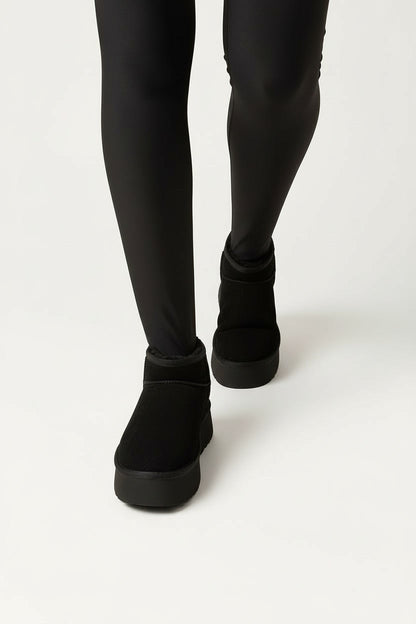 שלווה רכה - מגפיים קצרים עם פרווה ופלטפורמה לנשים של אדיס מק"ט 0833