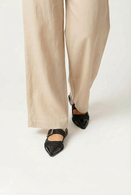 בואנוס איירס אלגנס - נעלי סירה שפיץ מליסה עם אבזם לנשים מק"ט 35973