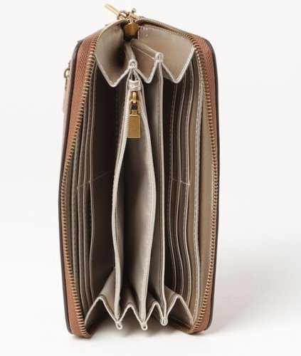 ארנק גס בצבע קאמל דמוי עור חלק קלאסי עם רוכסן גדול סביב הארנק GUESS LAUREL Large Zip-Around Wallet - Adiss